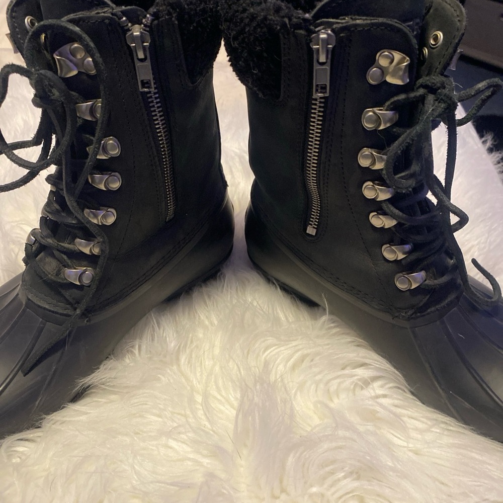Sperry Women's Black Saltwater Winter (Duck) Boots. Size 9.5. Excellent Cond - Picture 7 of 16